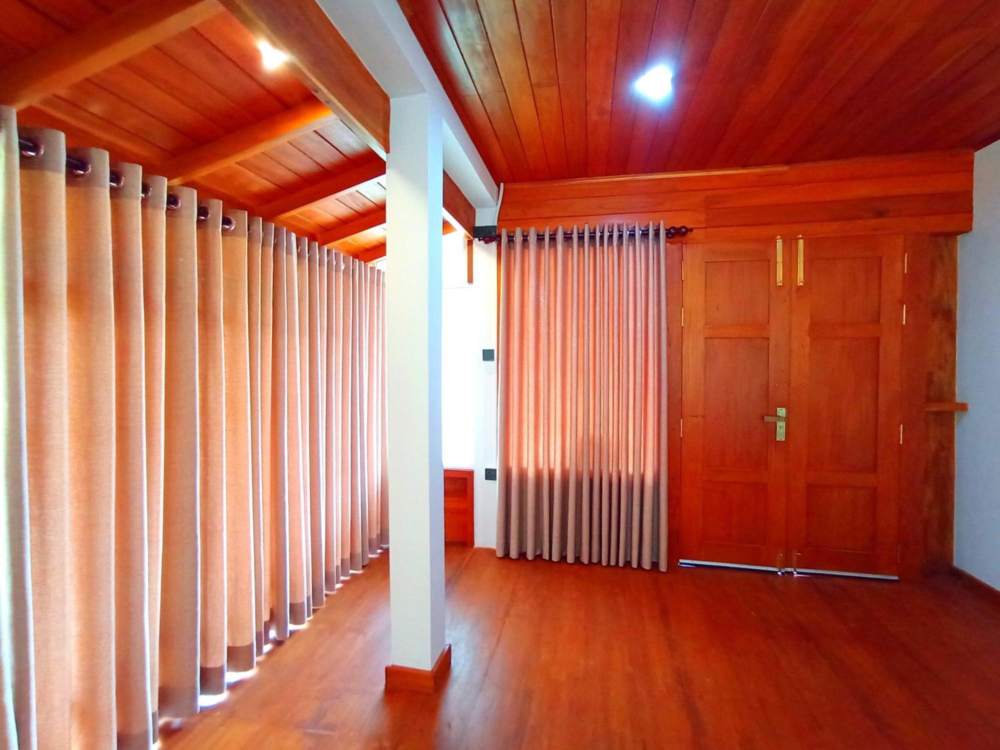 Thusara Guesthouse Мириса Екстериор снимка